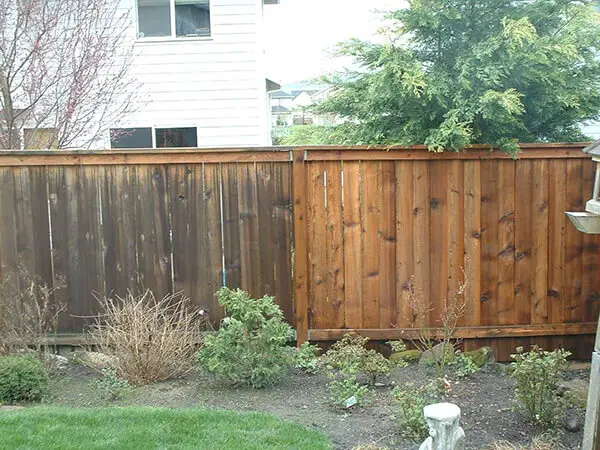 Pressure Washing Fence Before Staining